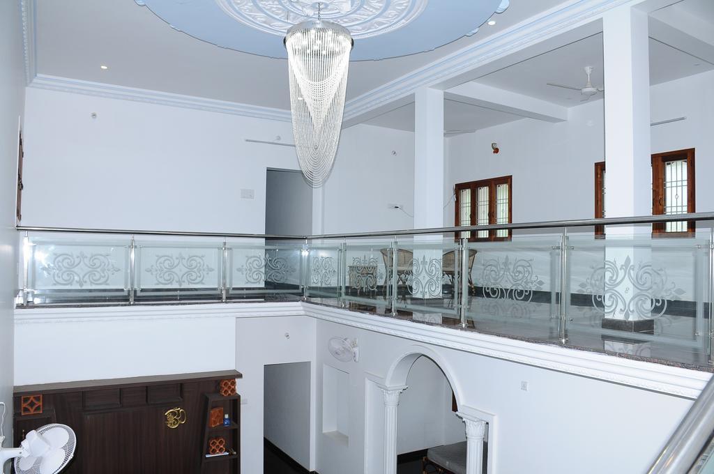 Bharathi Guest House Tiruvannāmalai Eksteriør billede